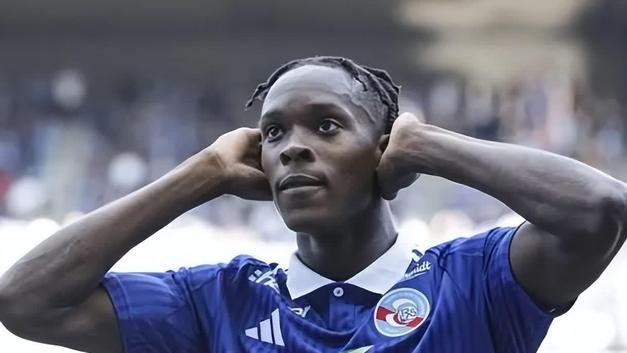 法甲：斯特拉斯堡队长埃梅加因不当言论遭停赛