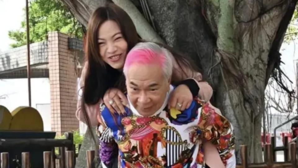 小36岁未婚妻将获释，74岁老戏骨十分开心：出狱后就结婚，生孩子养得起