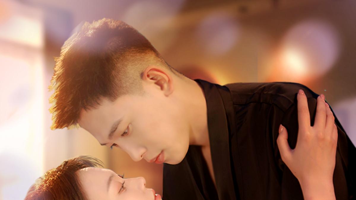 《且把爱意寄流光》-在线观看热门短剧《且把爱意寄流光》免费在线观看播放