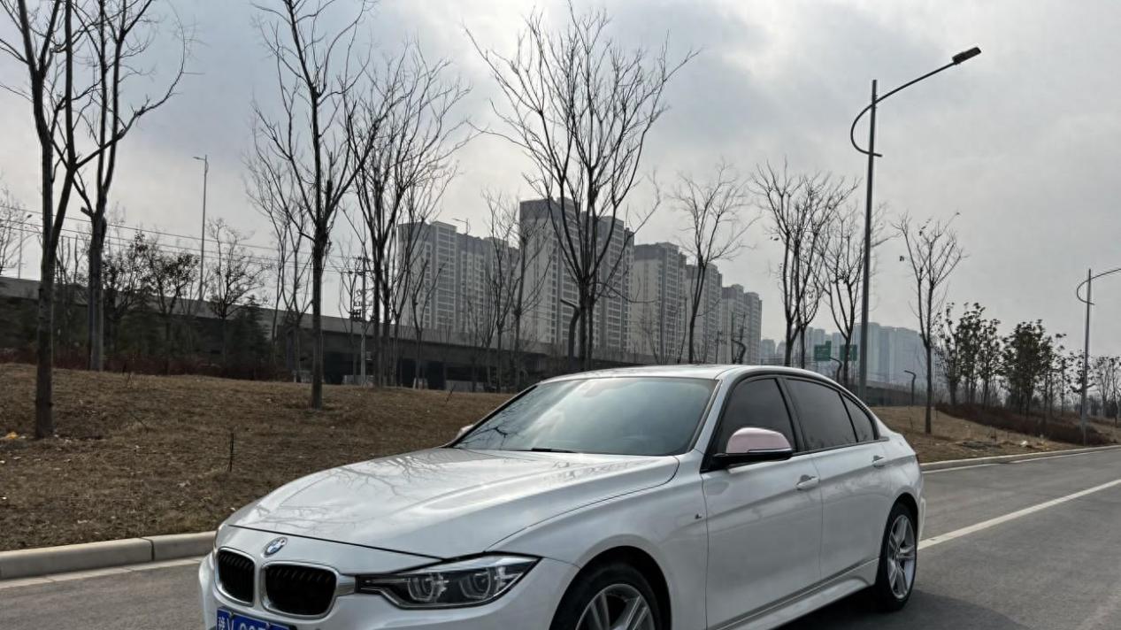 10万出头体验宝马操控乐趣！2017款宝马3系320Li M运动型一手车况