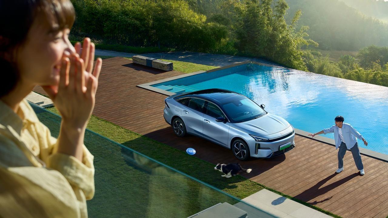 告别充电排队、加油绕路，这台混动车让远方一步到位