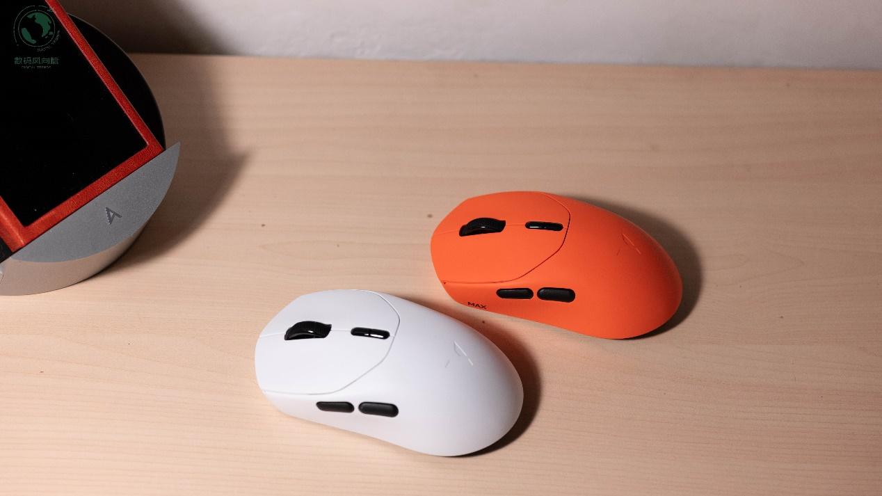 49克轻盈手感，双模8K回报率，雷柏VT1系列鼠标的超丝滑体验