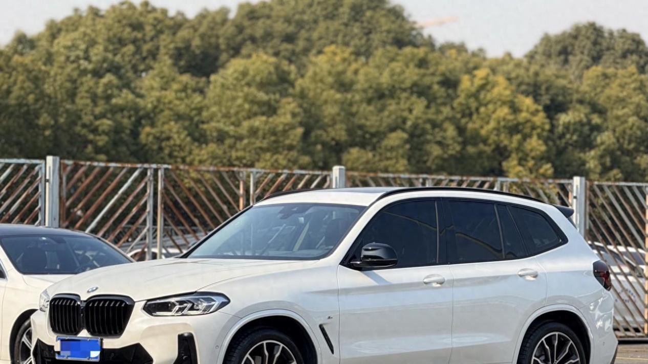 准新宝马X3，2023款M曜夜套装，驾驭豪华，尽享操控乐趣