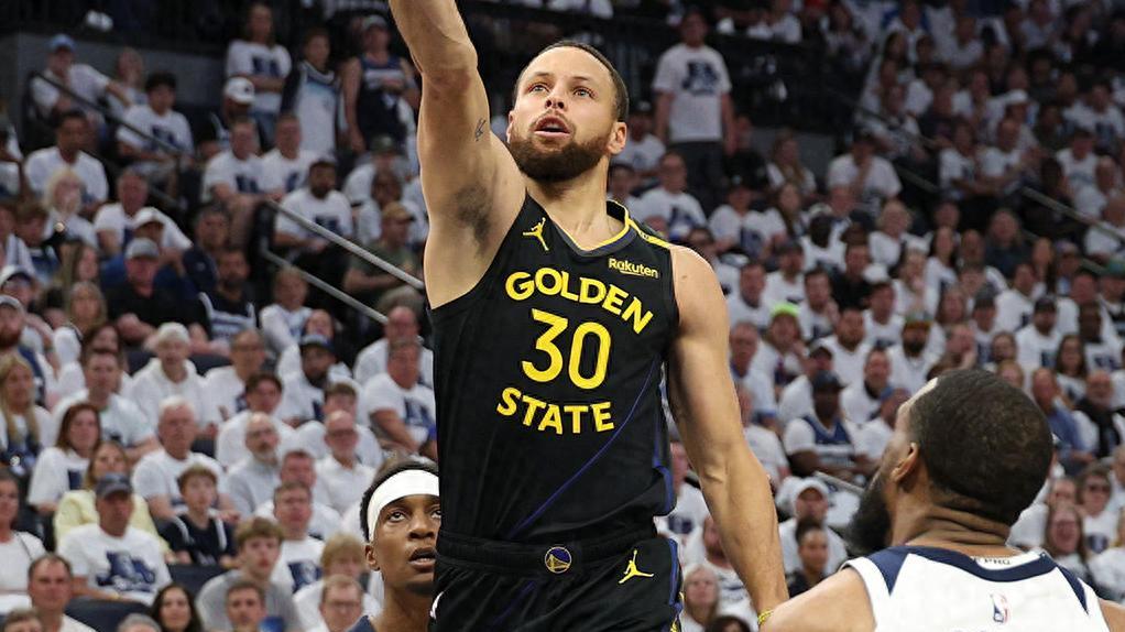 NBA新历史诞生，西部第7以下克上，核心伤退，18记三分