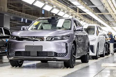 再创历史新高！岚图汽车10月交付17218辆 实现稳健九连涨