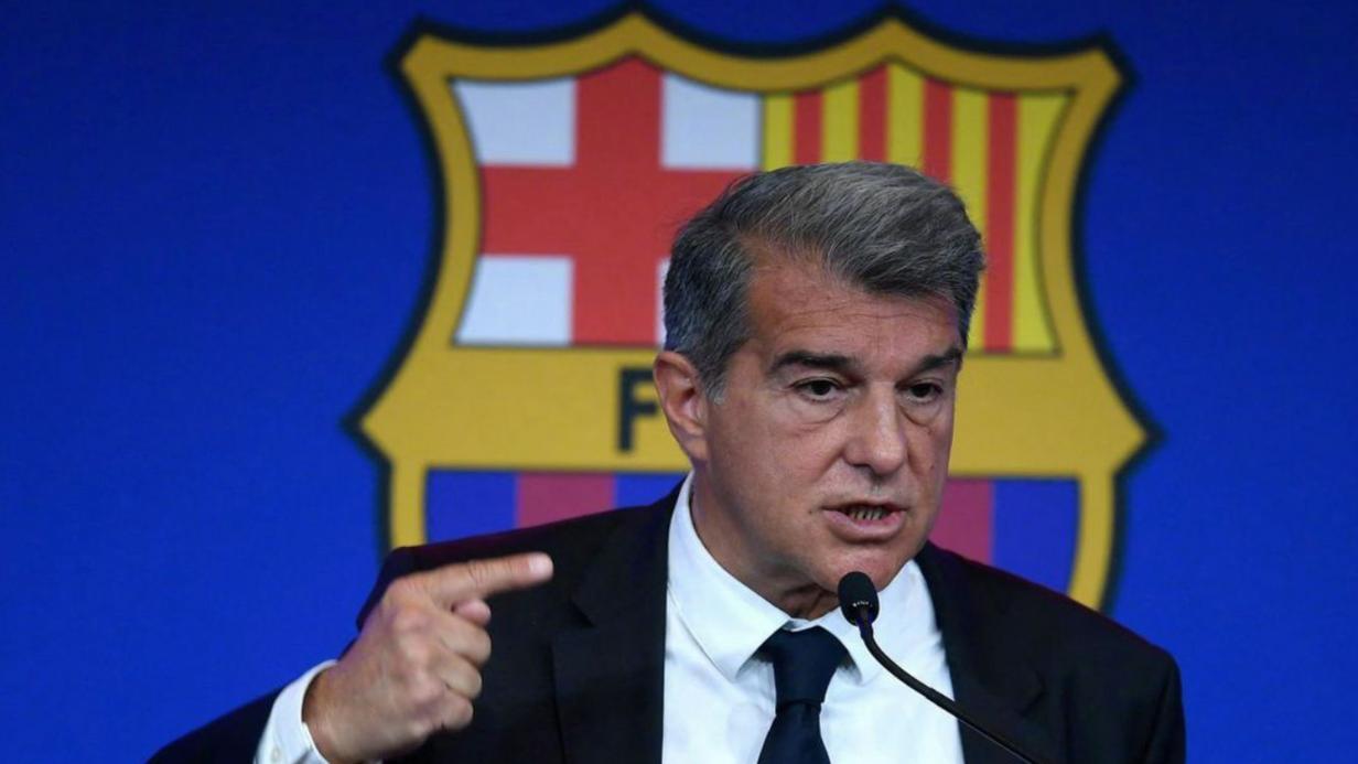 巴萨短板+弗里克特色，正诱发1大崩盘“魔咒”，拜仁曾深受其害