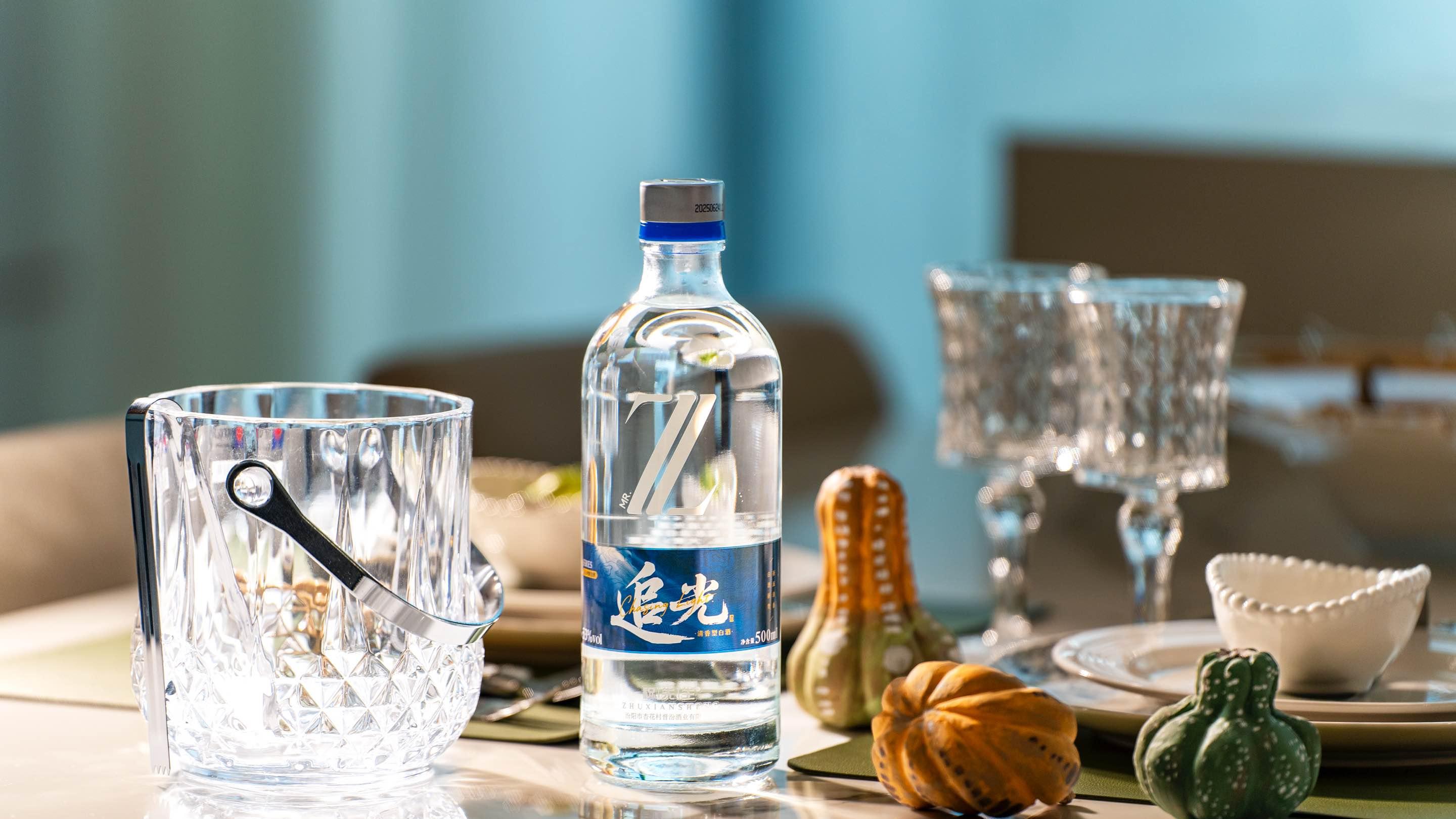 纯净，是比浓烈更难抵达的境界