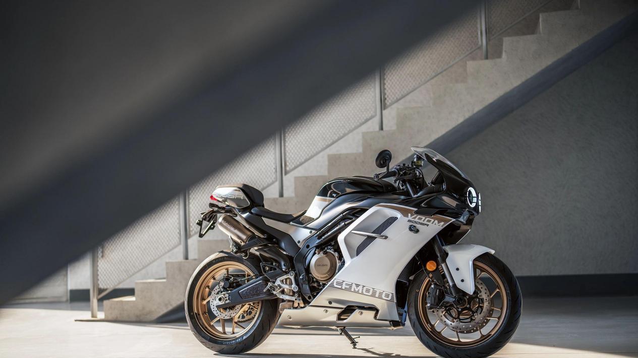 疑似500SR设计图曝光，这是要弥补VOOM四缸“遗憾”？