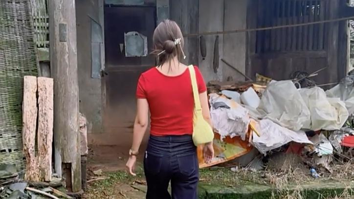 女子远嫁3000多公里，结婚10几年才回三次娘家，父母都离开人世了