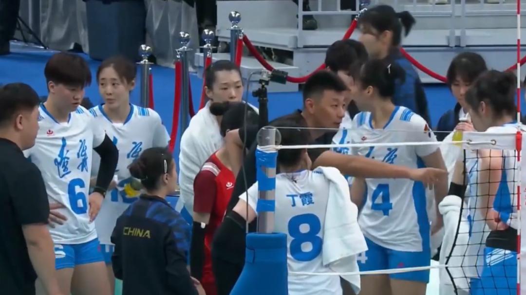 3-0，辽宁轻松拿下江苏，老将丁霞显神威，江苏小将韧性十足！