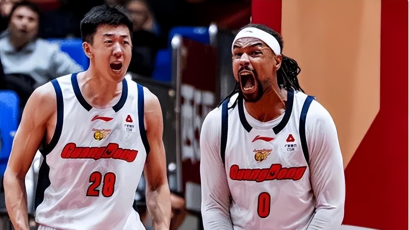 广东VS青岛，杜锋放弃一名主力球员，效果明显，球迷纷纷点赞