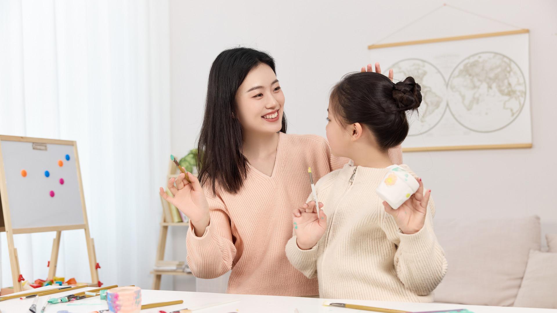 对孩子的一切不满，都是源于父母自己！早点醒悟，家庭更和谐，孩子更优秀