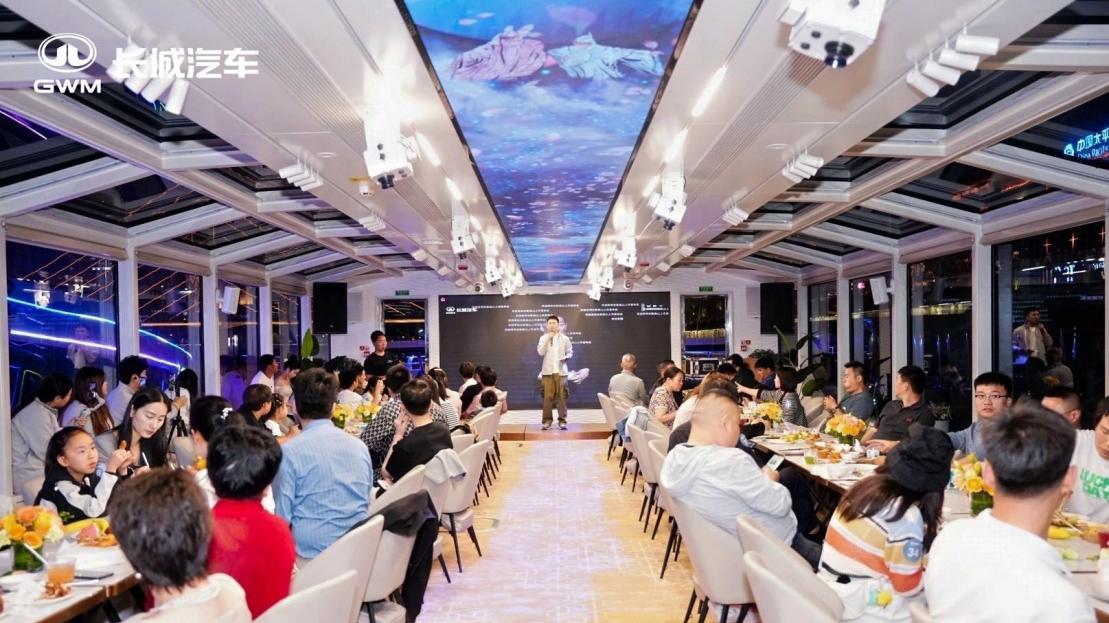 魏牌全新高山热销持续，豪华家用MPV市场迈向品质化未来