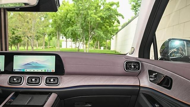 奇瑞风云T10迎来改款上市，配置新调整，搭载1.5T插混系统