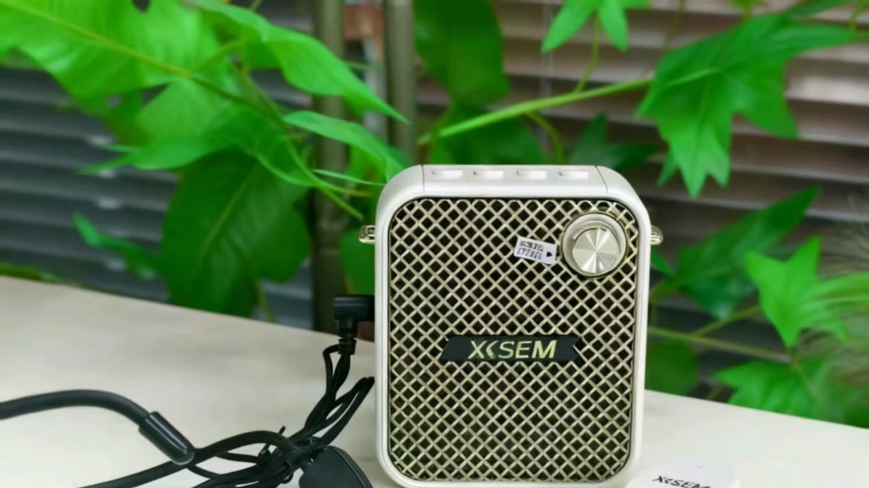 西圣小蜜蜂扩音器：轻量全能，多场景的「嗓音救星」