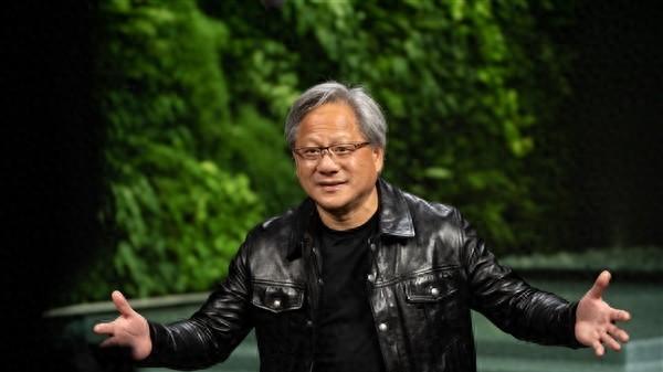 英伟达正式回应业务分拆 iPhone15价比百元机果粉直呼太感人