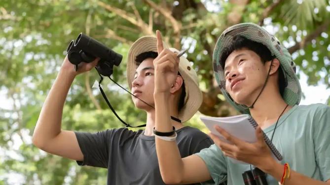 为什么现在的年轻人不爱摄影了？——不，他们只是不再需要“摄影师”这个身份