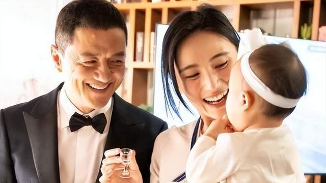 李亚鹏商业失败，又面临离婚，成为演员转型失败典型！