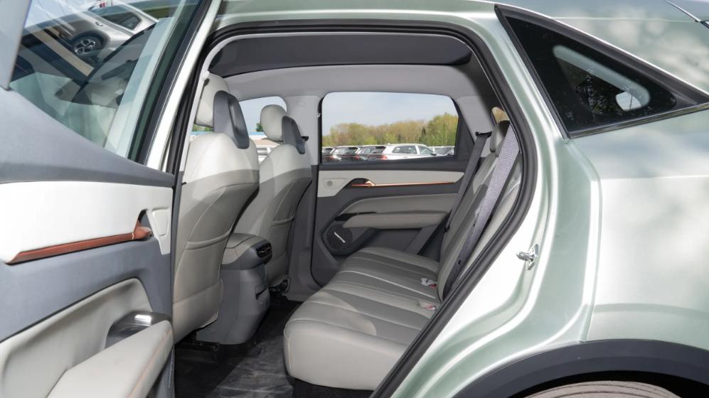 7.98万起售，有华为技术赋能，悦意03为啥卖不动？