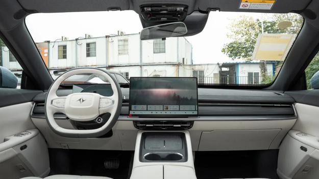 指导价12.99万，续航650km，这款新车值得大家一看