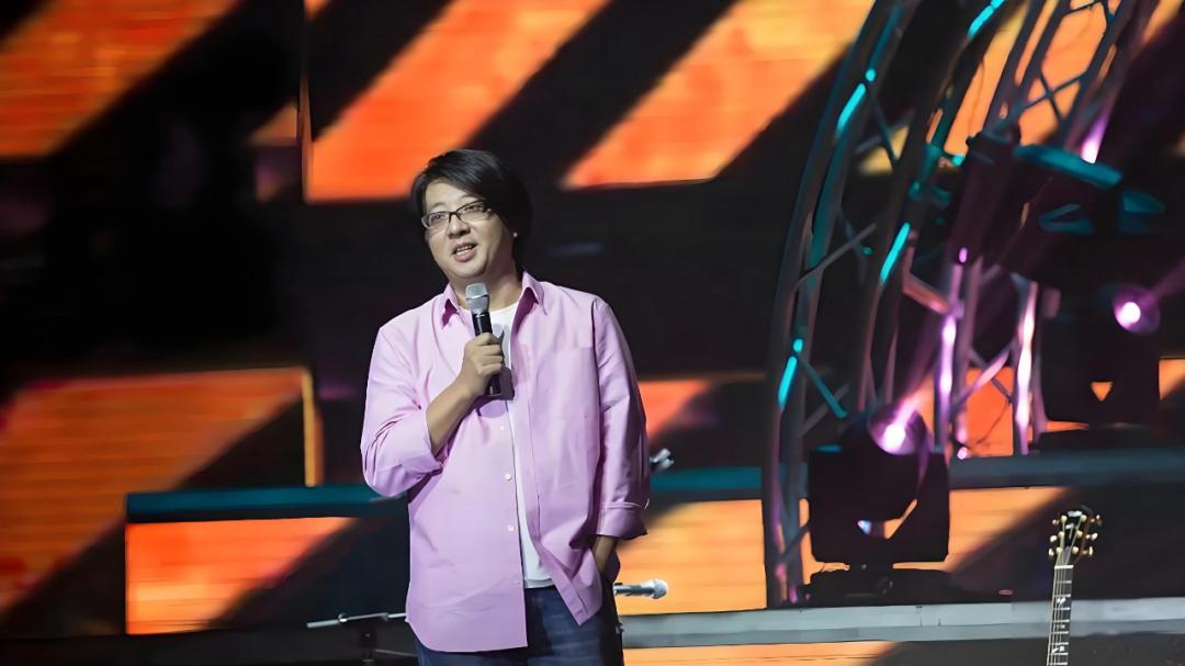 “天后背后的男人”袁惟仁被送医急救，曾婚内出轨，如今成植物人