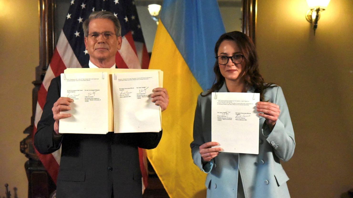 美国拿到钱后放弃调停，允许乌克兰打败俄罗斯，基辅却打起中国牌