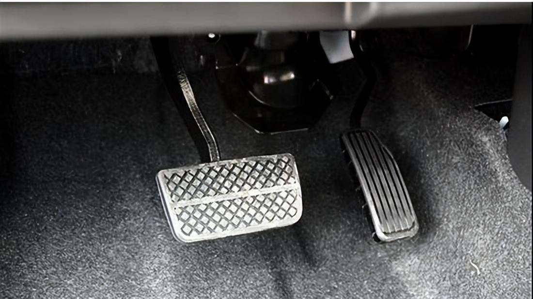 开车技术如何？看这三点就知道，掌握了便是老司机