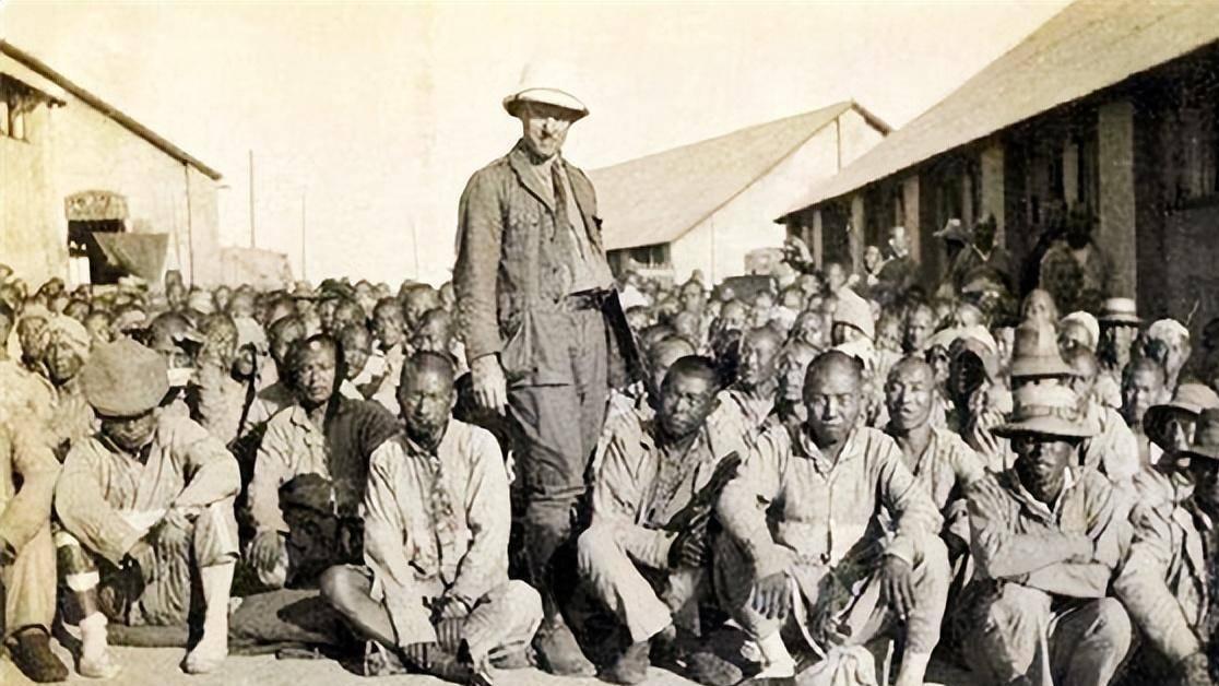 金字塔挖出16具清人遗骸，确认身份后，中国专家当场湿润了眼眶