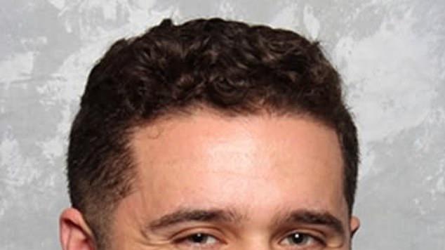 医生盗用妻子身份给女友下药致流产