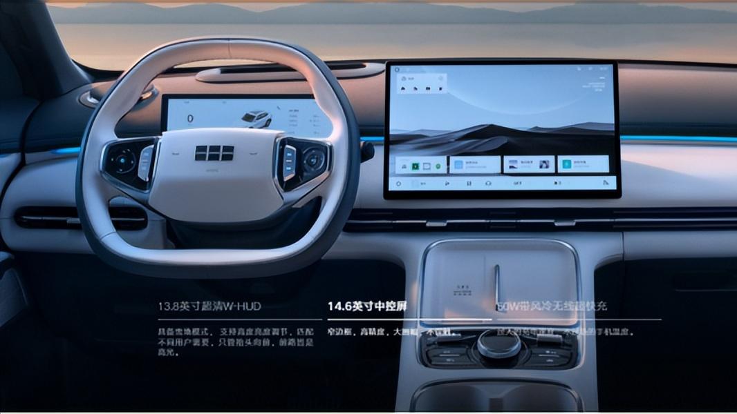 27.5cm极限泊入！星耀8 OTA破解窄车位难题