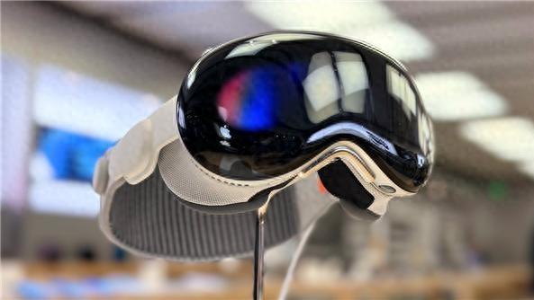 苹果Vision Pro新品消息出炉 iPhone15价比百元机让路