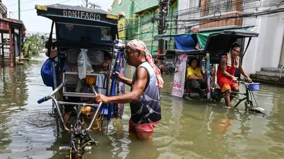 菲律宾：我们被洪水冲得这么惨，中国怎么还不来帮忙？网友：大白天做什么梦！