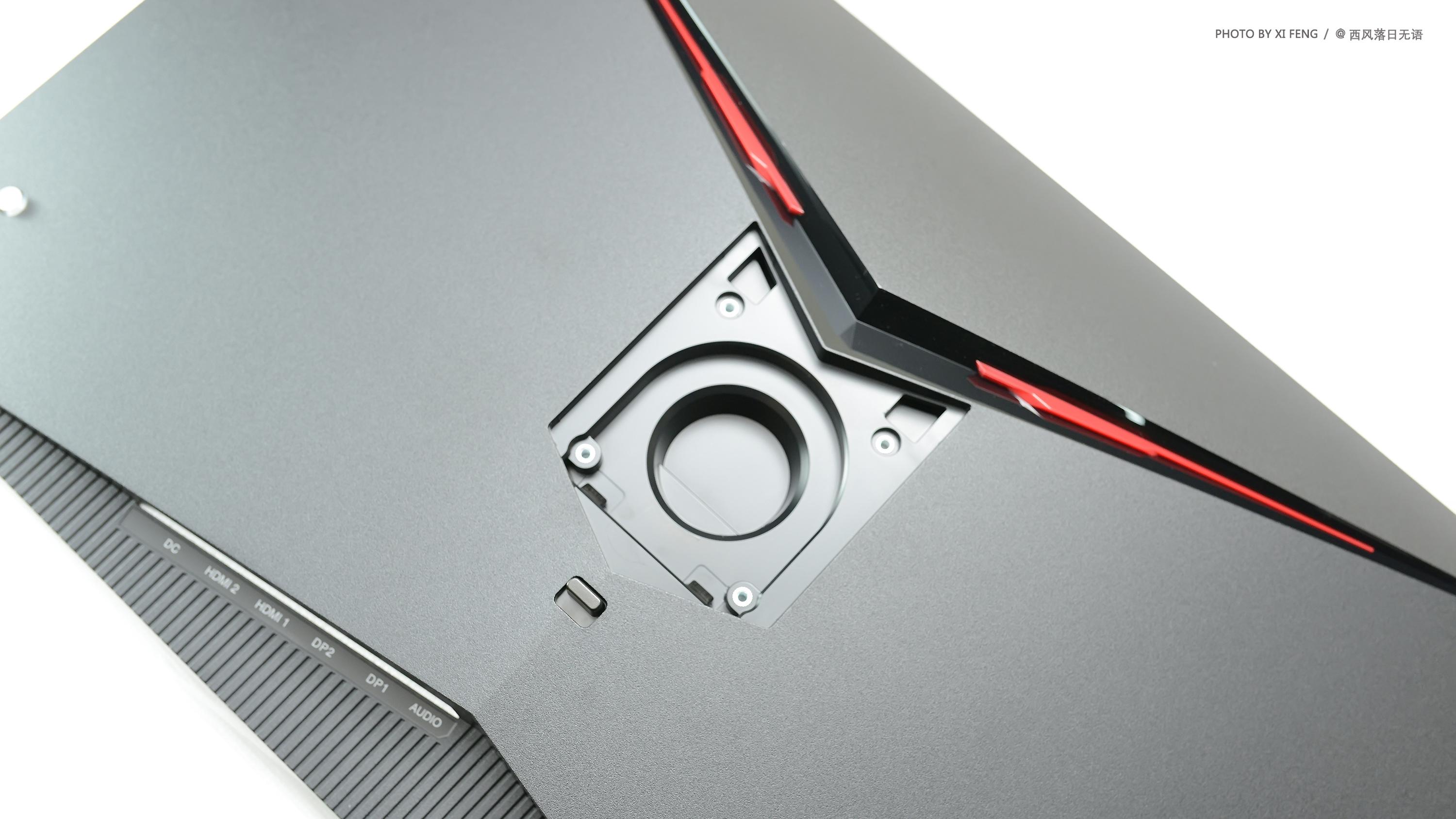 五千显示器，降到775？本土国货小桌板被掀翻：联合创新27G2T