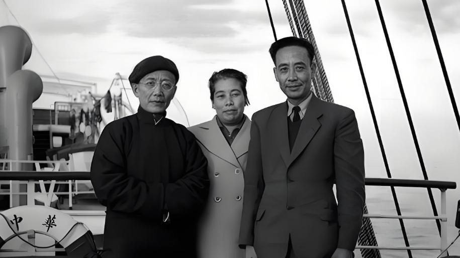 她嫁给姐姐爱过的男人，结婚41年后，发现丈夫日记，选择自尽而亡