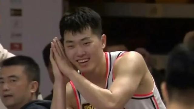 19分惊天逆转！广东球员评分：2王牌满分，2老将优秀，3锋线一般
