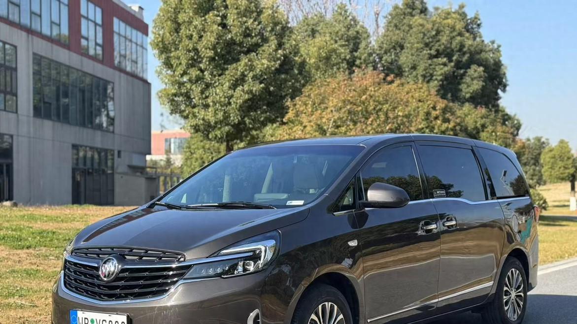 14.5万预算，2021款别克GL8豪华MPV，商务接待新选择？