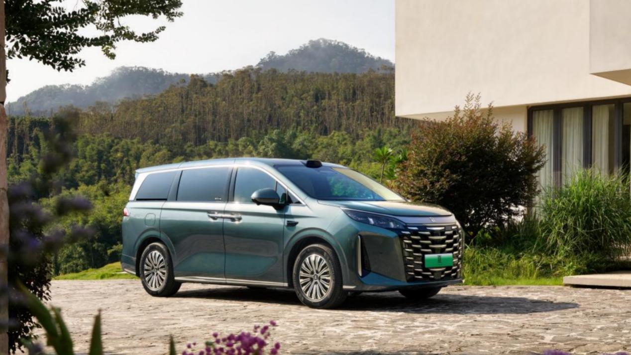 2026款夏上市 用MPV为中国家庭造一台真正的“移动头等舱”