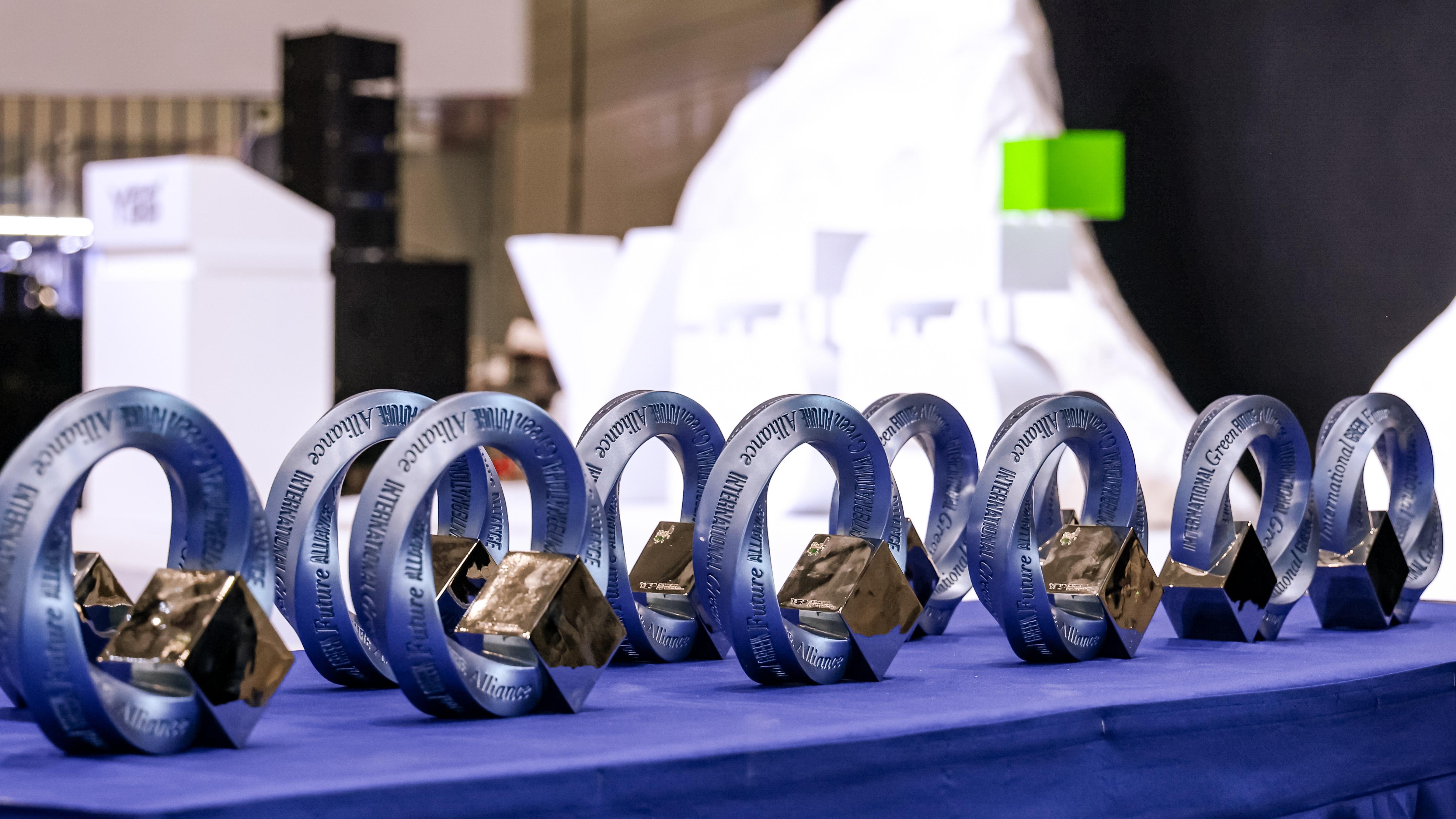 3004品牌荣获“国际产品绿奖”至尊设计奖