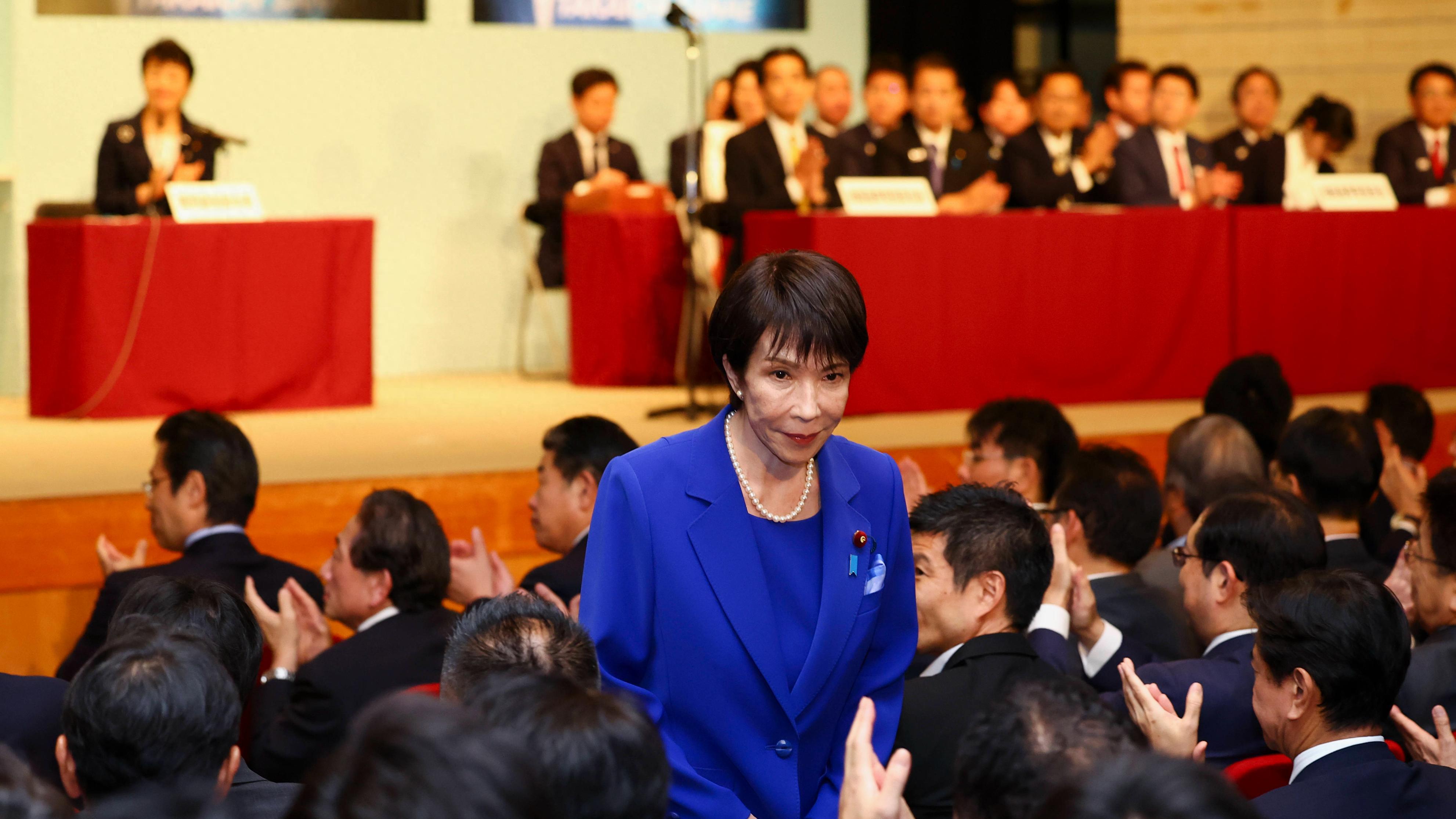 高市早苗要凉？背后操盘手请求紧急赴华，这次中国没想给他们出路