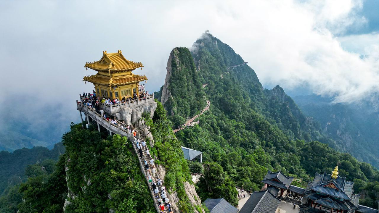 5A景区逼近400家，多一个A的门票真值这个价？