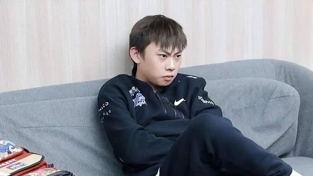 曾是LPL国产上单之光，德杯后彻底沦落没人要？LPL摆烂队都打不过！