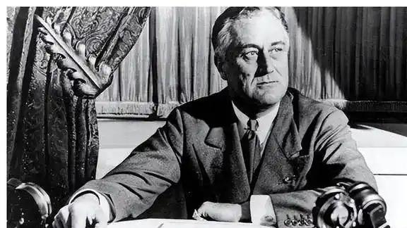 四次当选美国总统，两次救美国于水火中，罗斯福究竟有什么能耐？