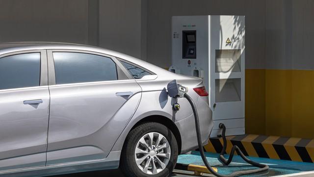 电车长途后你一定得这么做——电池养护秘籍大公开！