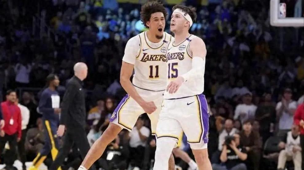 被帽+丢篮板！湖人218cm新援莱恩状态低迷，主帅果断启用第三中锋