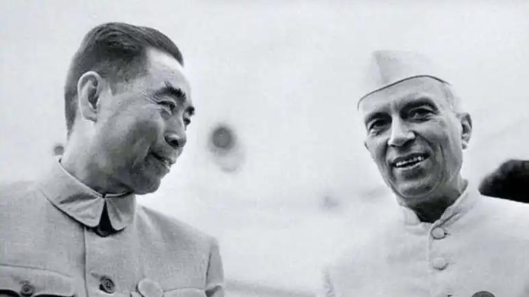 1960年印度记者质问：为何说西藏是中国的？周总理一比喻轻松反击