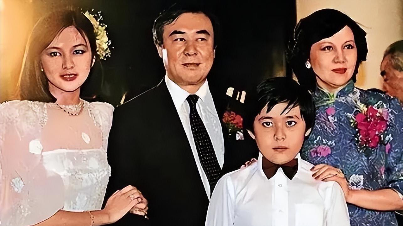 关之琳与父亲：29年不来往，破碎的童年与自我救赎