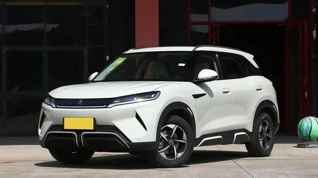 4月小型SUV销量出炉，合资车仅占两席，国产车型表现亮眼