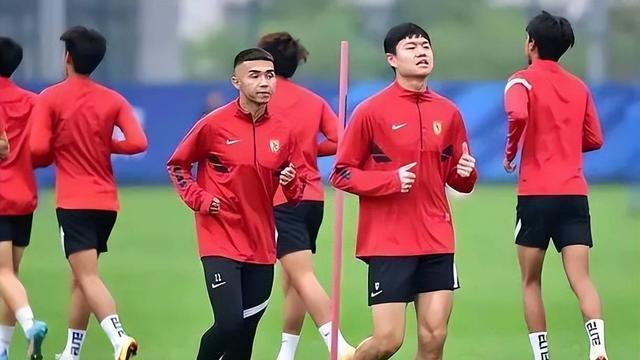喜讯！王钰栋恩师亲承爱徒未来将去五大联赛留洋，值得球迷期待