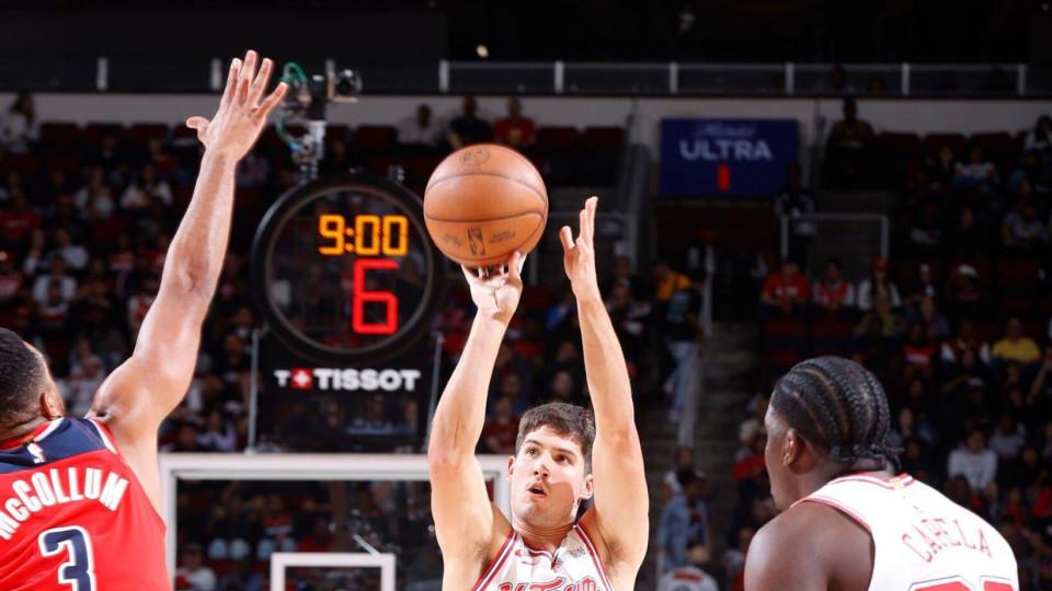 火箭豪取两连胜！三人20+六人上双半场81分 变阵后8战7胜太猛