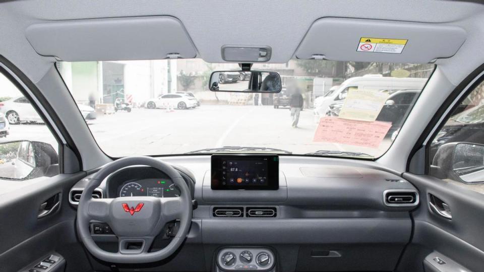 续航超1000km，油耗仅4.3L！实拍，五菱宏光增程版，或延续爆款！